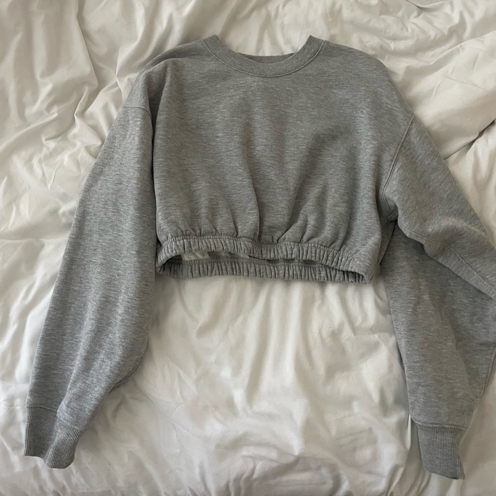 Alo Yoga Devotion Pullover